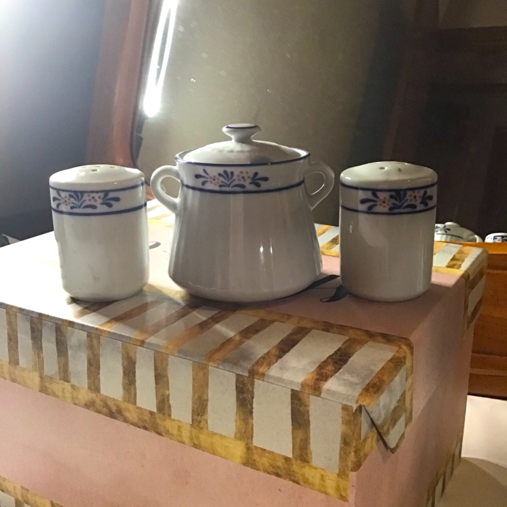 Vintage 3 Piece Set Salt, Pepper & Sugar Bowl